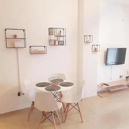 Magenta Ruby #free Parking#!! Tessalónica